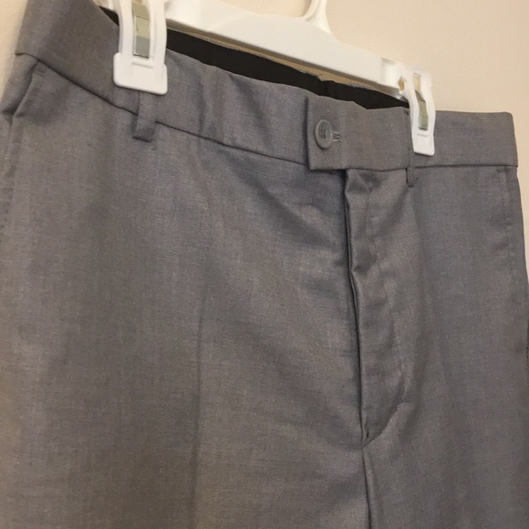 Fitted boy’s grey & pink tuxedo - Picture 9 of 9